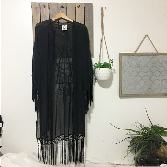 sold out/ UNIF Wiccan kimono fringe sheer cardigan - Picture 2 of 8